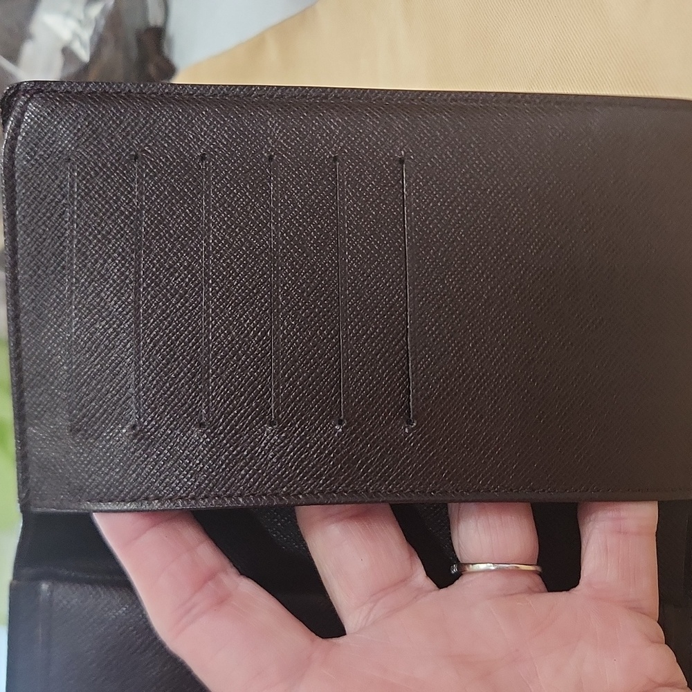 Louis Vuitton Damier Ebene Wallet - Picture 13 of 15